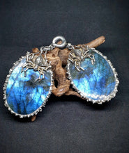 Load image into Gallery viewer, Labradorite ear weights